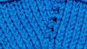 Example of the Moss Stitch Increase
