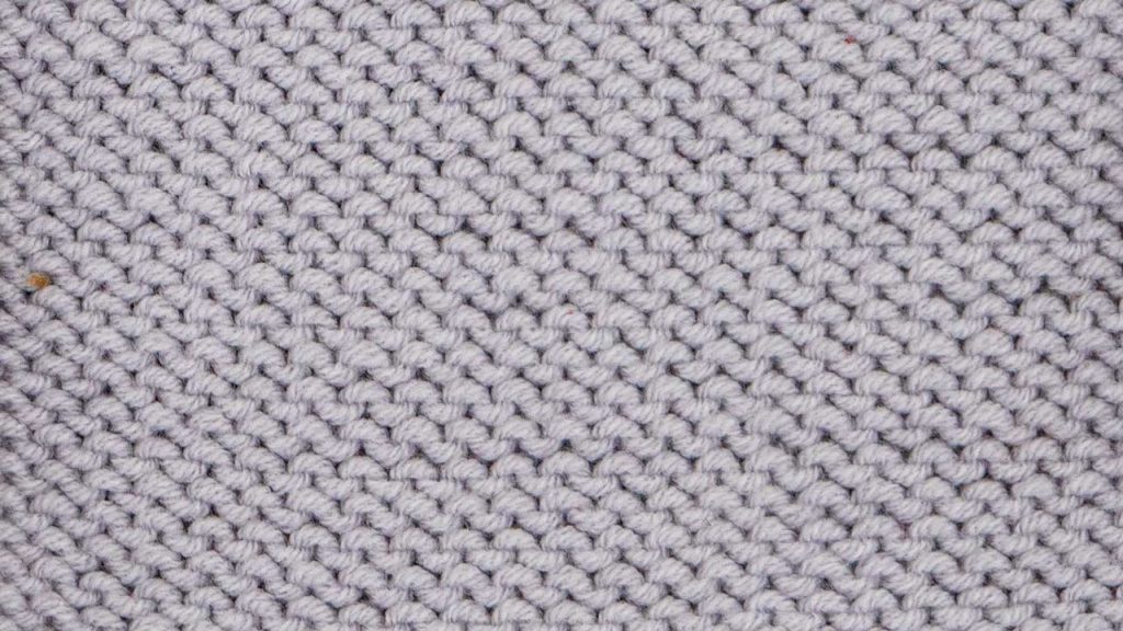 Reverse Stockinette Stitch Knitting Pattern (Right Side)