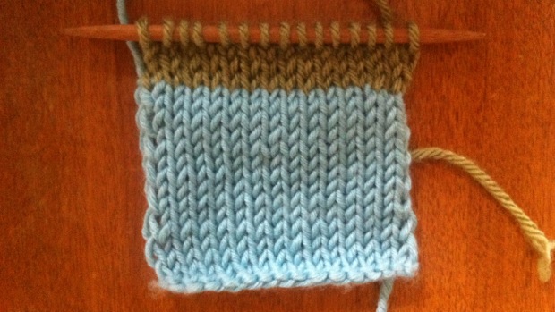 Example of picking up stitches from the center of the stitch