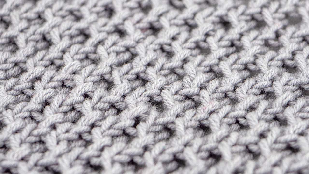 Example of the Ray of Honey Cable Stitch Knitting Pattern