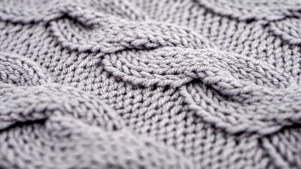 Example of the Chunky Cable Stitch Knitting Pattern