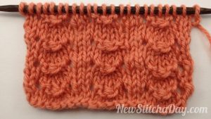 Example of how to knit the little shell stitch