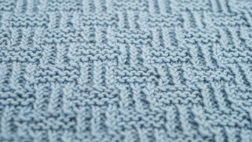 Shingle Stitch Knitting Pattern (Close Up)