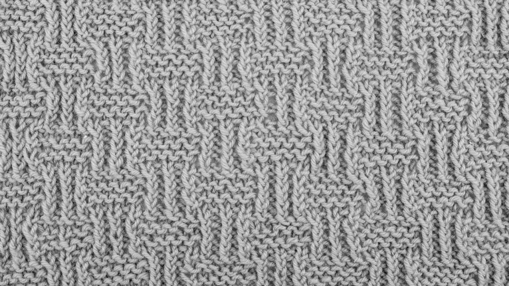 Shingle Stitch Knitting Pattern (Right Side)