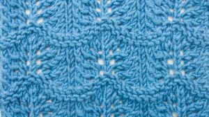 Example of the Crest of the Wave Lace Knitting Stitch Pattern